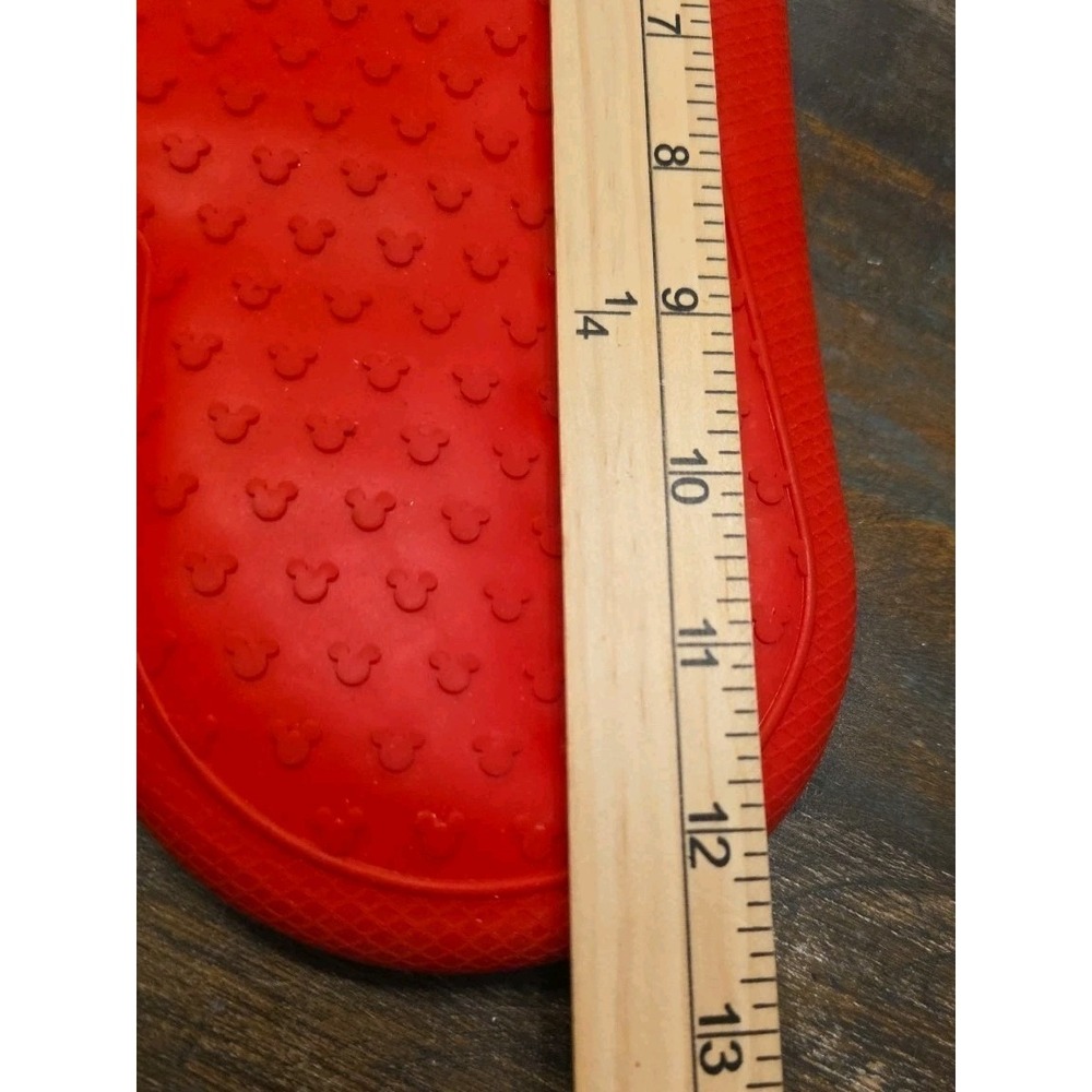 Disney Minnie Mouse Red Silicone Oven Mitt Gray Fabric Cuff Mickey Heads Texture - Picture 5 of 5